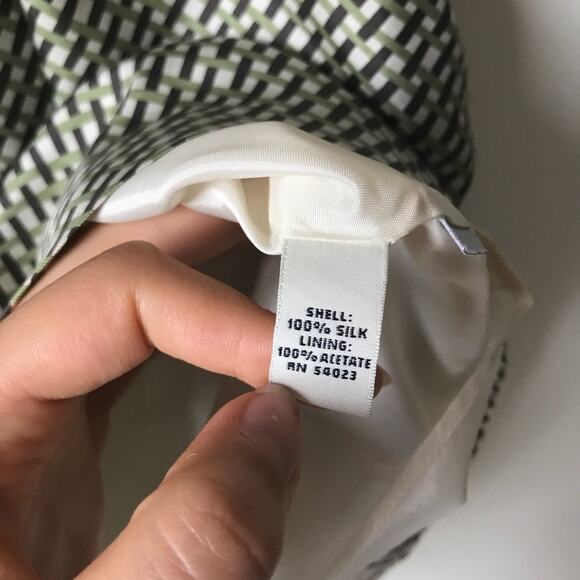 Banana Republic Silk Skirt - Picture 3 of 8